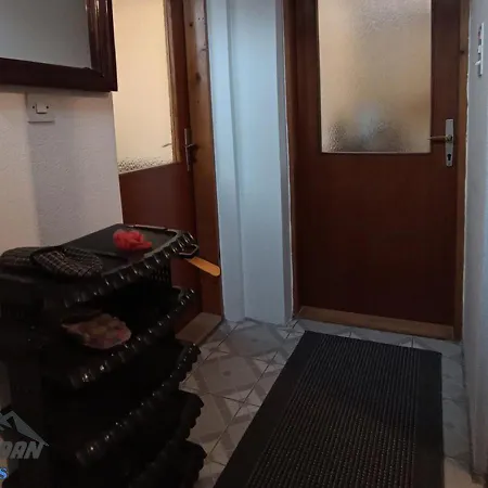 Apartman Melanis